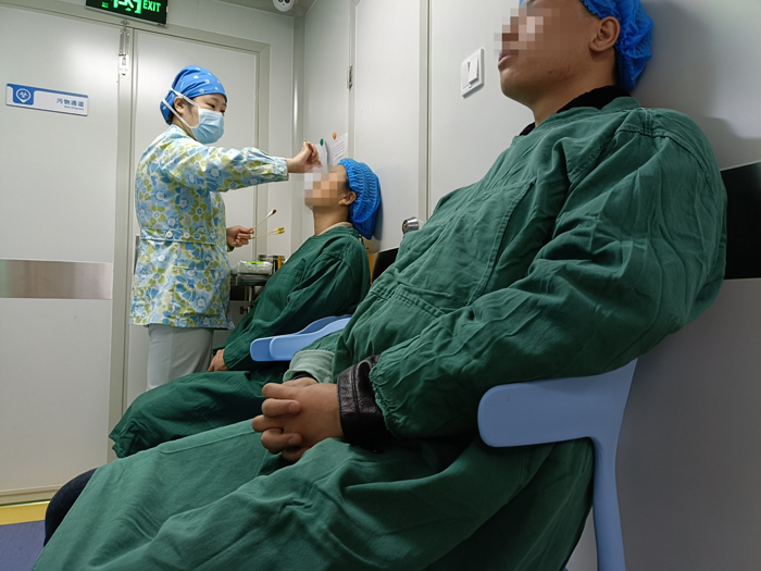 300度近視拖到900度近視，近視手術(shù)是什么感受？